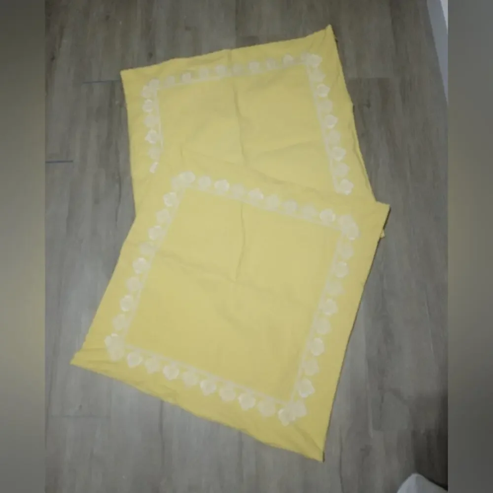 Madison Park 2 Yellow With White Embroidery Pillow Cases 24 X 24